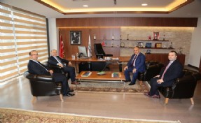 Mersin Valisi'nden Başkan Hasan Can'a Nezaket Ziyareti