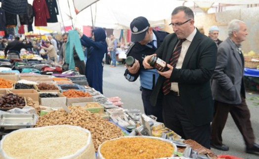 Tuzla Belediyesi Zabıta Müdürlüğü`nden Pazar Denetimi