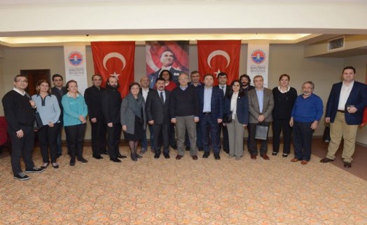 Maltepe`deki kentsel dönüşüm uzmanlarla masaya yatırıldı