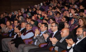 HZ. MEVLANA KÜÇÜKÇEKMECE'DE ANILDI