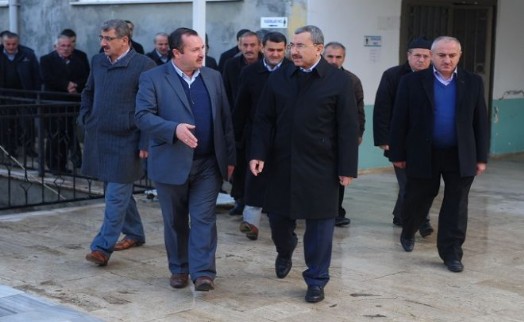 BAŞKAN ERDEM,  SABAH KENT BULUŞMALARINA YUNUS EMRE MAHALLESİ'NDE DEVAM ETTİ