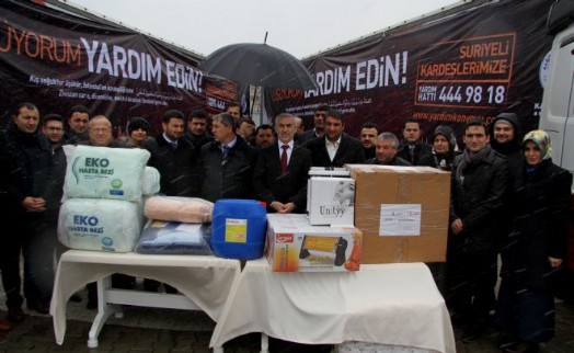 SURİYELİ MÜLTECİLERE YARDIM ELİ