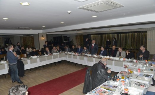 ÇALIŞAN GAZETECİLER ÜSKÜDAR'DA BULUŞTU