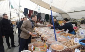BAŞKAN İMAMOĞLU PAZAR ESNAFININ İSTEK VE SIKINTILARINI DİNLEDİ