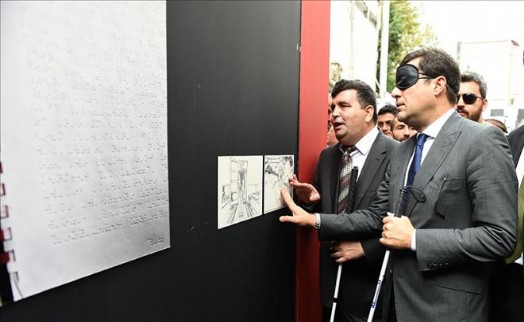 BAŞKAN HAZİNEDAR ONLARI GÖRMEZDEN GELMEDİ!