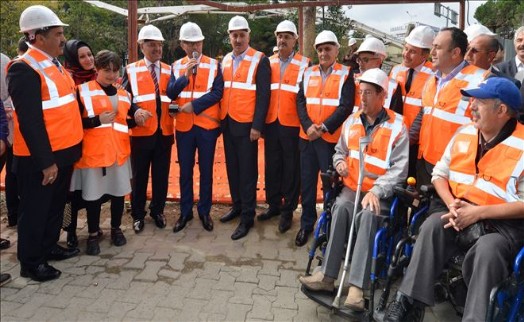 ?ENGELSİZ YAŞAM´IN TEMELİ ÜSKÜDAR´DA ATILDI