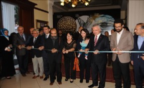 Altın Tuğralar Pendik´te