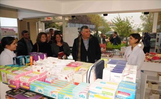BAŞKAN GENÇ, SANATÇILAR SİTESİ´NDE VATANDAŞLARLA BULUŞTU