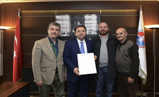 Başkan Kılıç Esnafın Yüzünü Güldürüyor