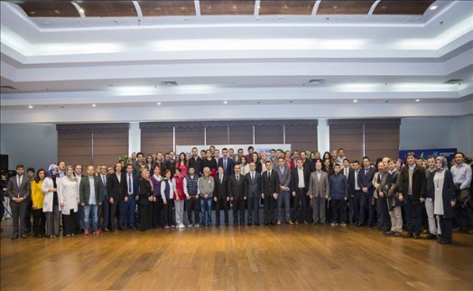 BİLGİ EVLERİ´NDEN ÖĞRETMENLER HAFTASINA MÜZİKLİ KUTLAMA