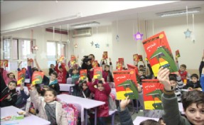 ÇOCUKLAR KİTAPLA MUTLU OLDULAR