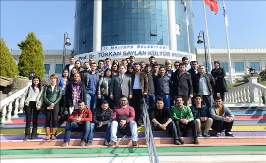 MALTEPE BELEDİYESİ´NDEN ÖĞRENCİLERE DESTEK