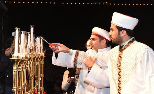 CUMHURİYET TARİHİN İLK KEZ HANUKA BAYRAMI KUTLANDI