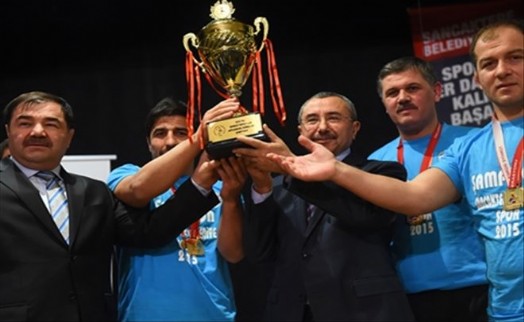Şampiyon Sancaktepe, muhteşem törenle kupasına kavuştu
