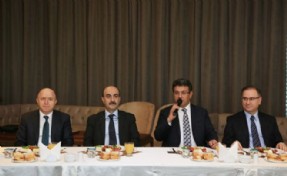 KARADENİZ,  BİLGİ TEKNOLOJİLERİNDE İLERİ ÇALIŞMALAR YAPILMALI  BİLGİ TEKNOLOJİLERİ İSTİŞARE TOPLANTISI GERÇEKLEŞTİ