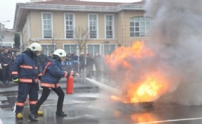 BEYLIKDÜZÜ BELEDIYESI PERSONELINE, AÇIK HAVA TATBİKATLI YANGIN SEMİNERİ