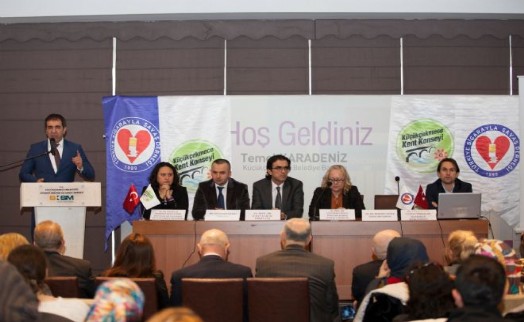 KÜÇÜKÇEKMECE'DE MADDE BAĞIMLILIĞINA KARŞI SAVAŞ SÜRÜYOR