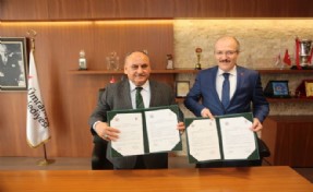 Ümraniye Belediyesi 3 İlçe Belediyesi İle Kardeşlik Protokolü İmzaladı