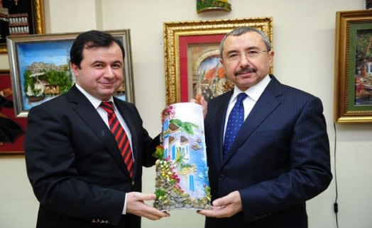 SANCAKTEPE'DE SANAT VE MESLEKİ EĞİTİM İÇİN İŞ BİRLİĞİ PROTOKOLÜ İMZALANDI