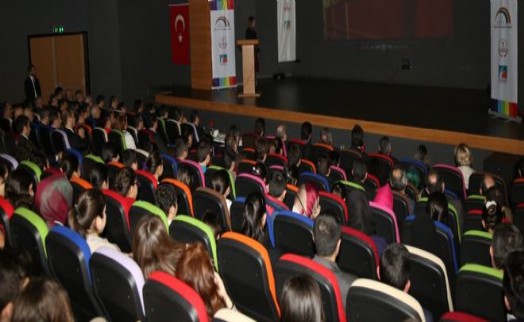 ÇEKMEKÖY'DE 7 BÖLGE 7 RENK PROJESİ'NİN İLK ADIMI ATILDI