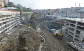 ÜSKÜDAR BELEDİYESİ YENİ HİZMET BİNASININ KABA İNŞAATI BİTTİ