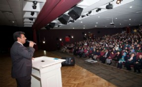 BAŞKAN KARADENİZ GENÇLERLE BULUŞTU