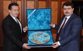 Vali Şahin, Başkan Yazıcı'yı Ziyaret Etti
