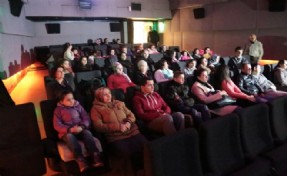 SARIYER'DE EÇADEM`Lİ ÇOCUKLARIN SİNEMA HEYECANI