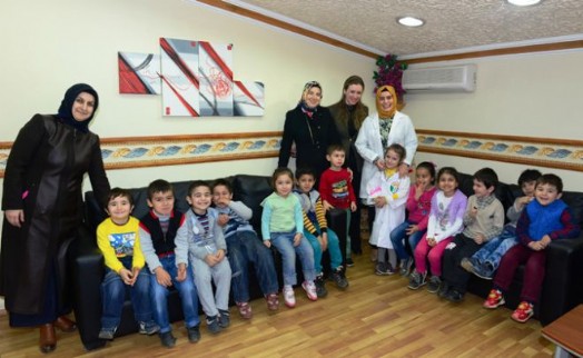 Tuzla Belediyesi Anne ve Çocuk Eğitim Merkezi'nden Tıp Bayramı Ziyaretleri