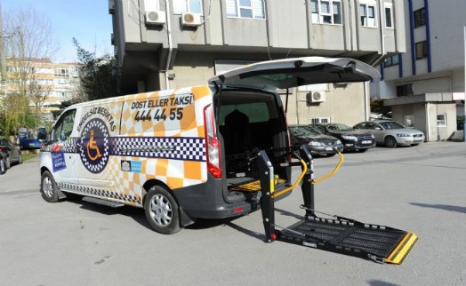 Beşiktaş'ta Engelliye Dost Eller Taksi' Hizmet Verecek