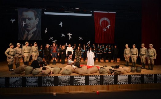 ÇANAKKALE ZAFERİ VE ŞEHİTLER BEYLİKDÜZÜ'NÜ HÜZÜNLENDİRDİ