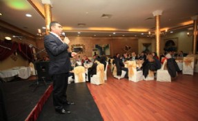 ŞEHİT VE GAZİ YAKINLARI KARTAL'DA YEMEKTE BİR ARAYA GELDİ