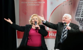 KAĞITHANE'DE HUZURLU SESLER YARIŞTI