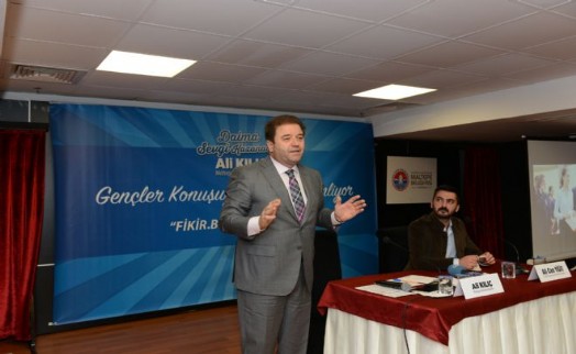GENÇLER KONUŞTU, BAŞKAN DİNLEDİ