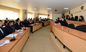 Maltepe Belediye Meclisi'nden örnek adım