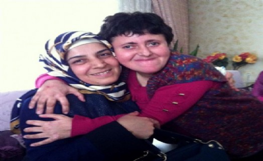 Başkan Aydın'ın Eşi Tülay Aydın'dan Anlamlı Ziyaret