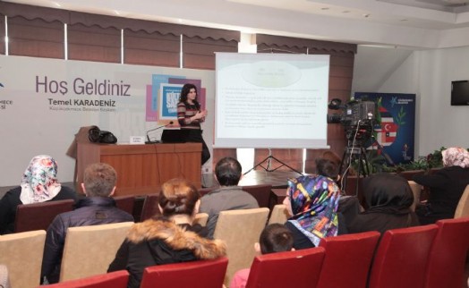 'ÇOCUĞUNUZ VAR DİYE KENDİNİZİ UNUTMAYIN''