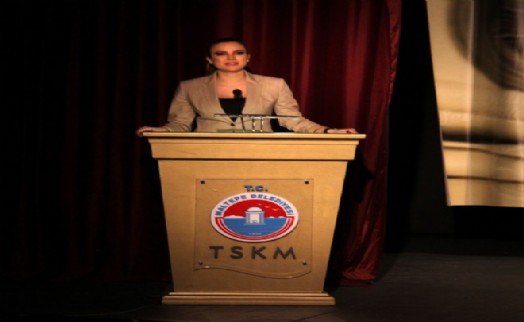 Medya Okulu Simge Fıstıkoğlu'yla Başladı