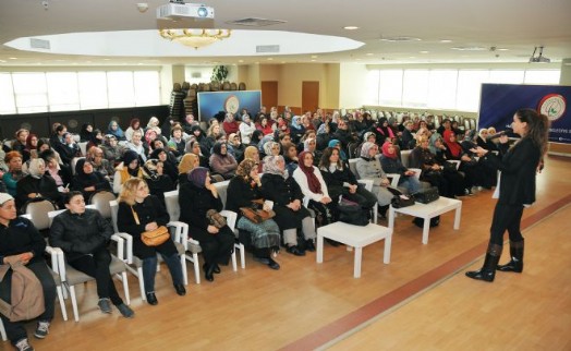 Gaziosmanpaşa'da Çocuk ve Oyun' Konulu Seminer