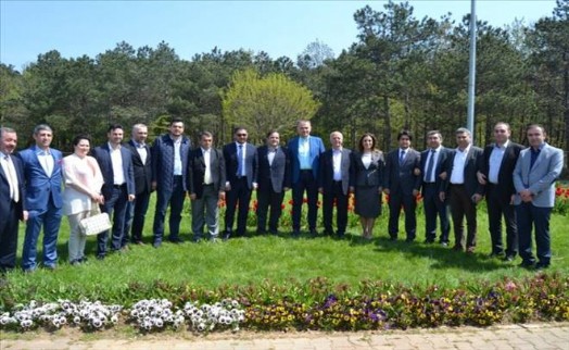 Milletvekili Adayları Çekmeköy'deYerel Medya İle Buluştu