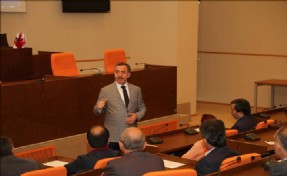 Çekmeköy Belediyesi'nden Personele Etkili Konuşma ve Hitabet Teknikleri Eğitimi