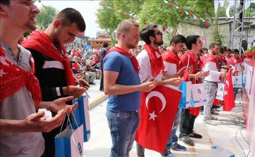 Kınalı Kuzular Eyüp'ten Dualarla Uğurlandı