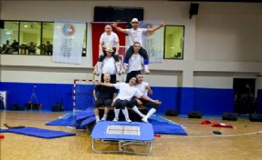 Jimnastikçilerin Gösterisi Maltepelileri Büyüledi