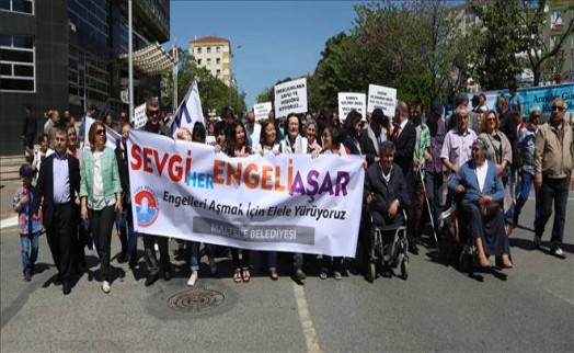 Maltepe Engelliler İçin Kenetlendi