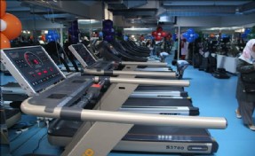 KAĞITHANE'DE SPORA YATIRIM DEVAM EDİYOR