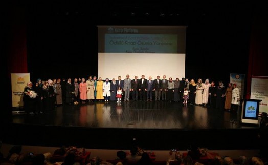 Sultanbeyli'de Kitabı Okudular, Umre Ödülünü Aldılar