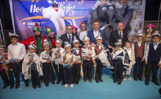 GAZİOSMANPAŞALI 750 ÇOCUK, SÜNNET ŞÖLENİ'NDE BULUŞTU