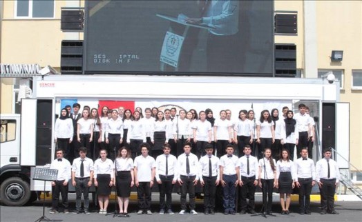 PAGEV LİSESİ'NDE GENÇLİK BAYRAMI'NA COŞKULU KUTLAMA