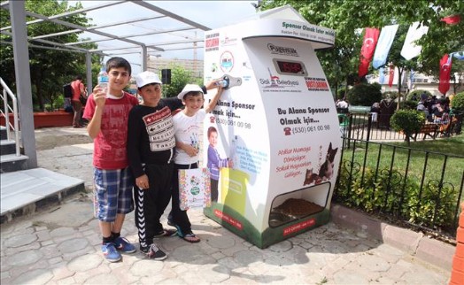 Şişlili Çocuklar Pet Şişelerini Getirdiler, Kitaplarını Götürdüler