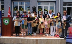 SARIYERLİ ÇOCUKLARIN KARNE HEYECANI